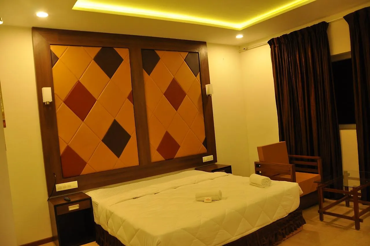 Hotel Lemurian Heritage 3*, Thekkady